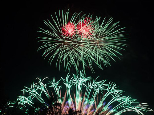 [人民網(wǎng)]瀏陽煙花點(diǎn)亮2018馬云鄉(xiāng)村教師獎(jiǎng)年度頒獎(jiǎng)典禮
